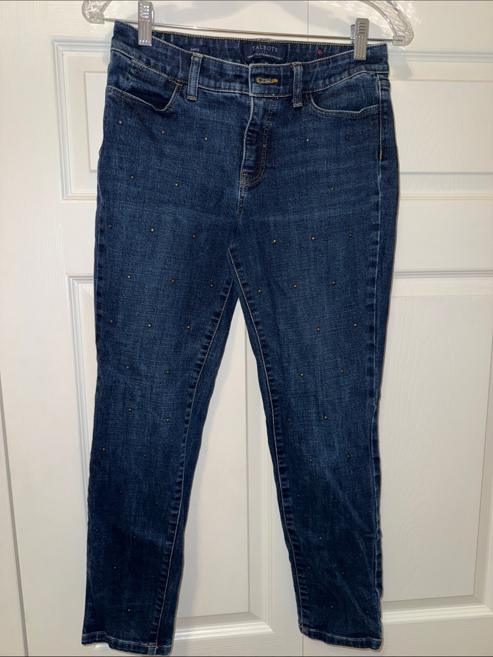 Size 4p Talbots Dark Indigo Skinny Jeans with Subtle Gold Studs